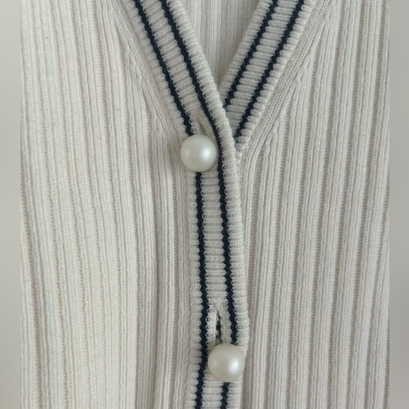 Talbots Ribbed Knit Cardigan Cream with Navy Trim - Picture 4 of 6